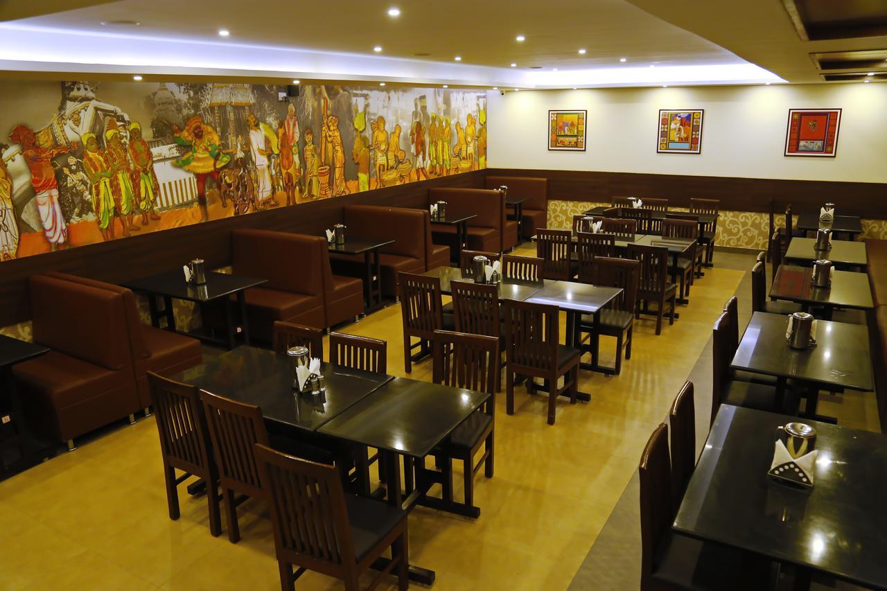 Hotel Sivaranjani إرود المظهر الخارجي الصورة