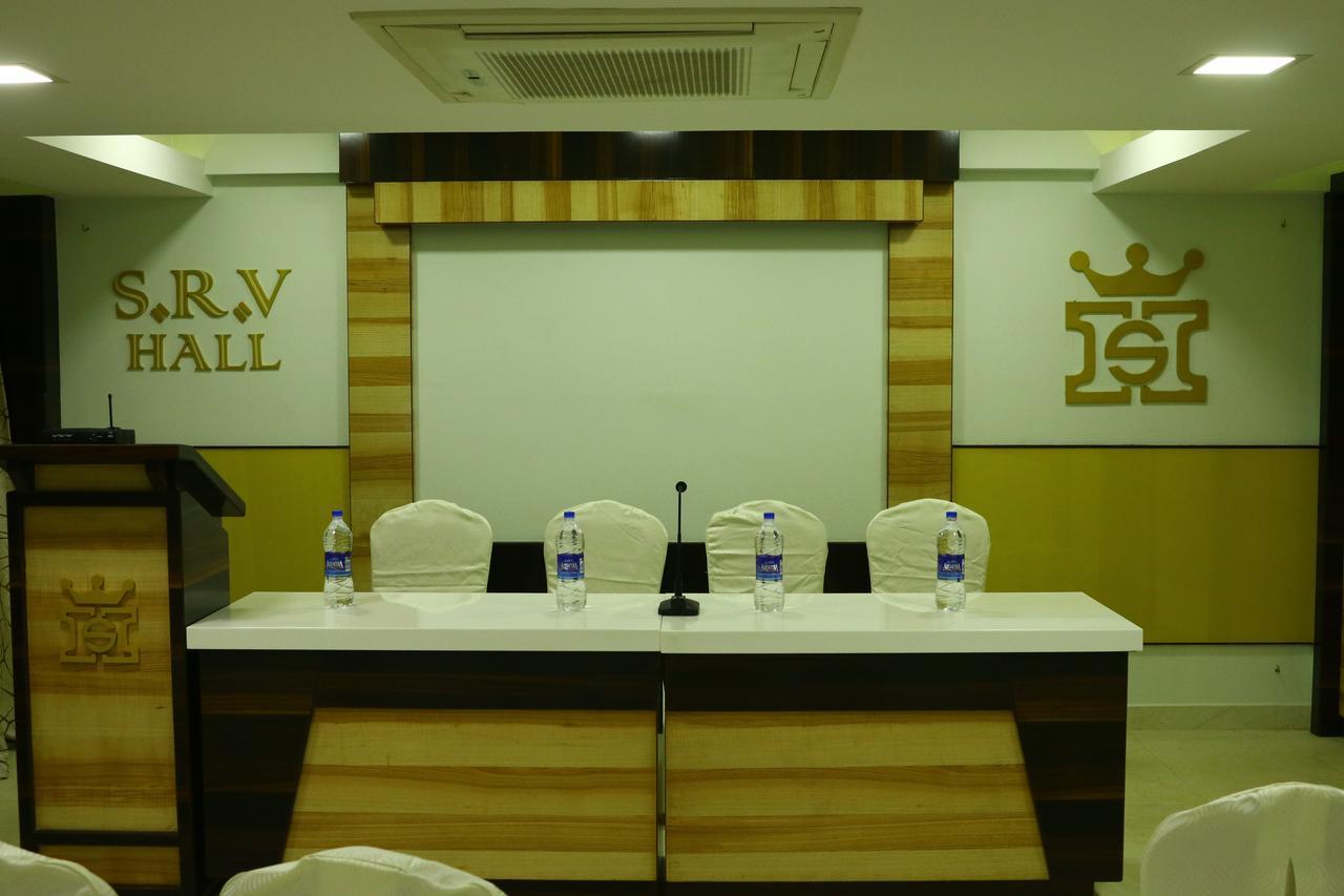 Hotel Sivaranjani إرود المظهر الخارجي الصورة